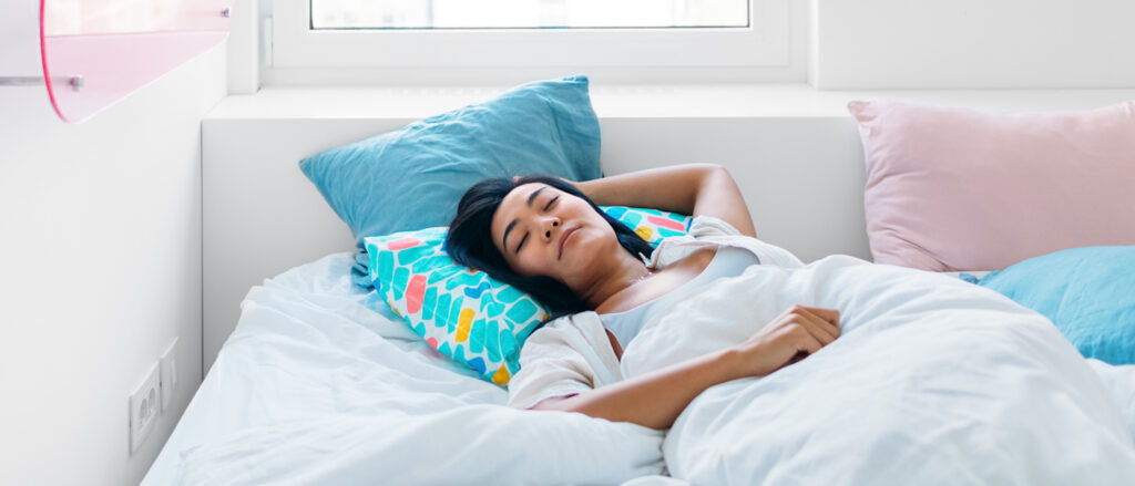 Discover how regular exercise improves sleep quality, reduces insomnia, and boosts overall health, offering a natural remedy to global sleep challenges.